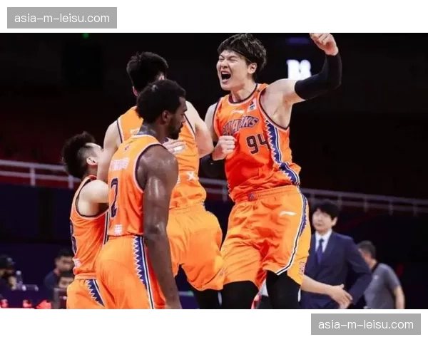 前NBA防守专家抵达上海，将为多支CBA季后赛球队提供短期个人防守特训