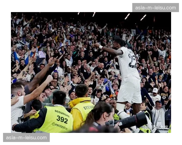 伯纳乌球场见证经典对决，皇马主场底蕴受考验